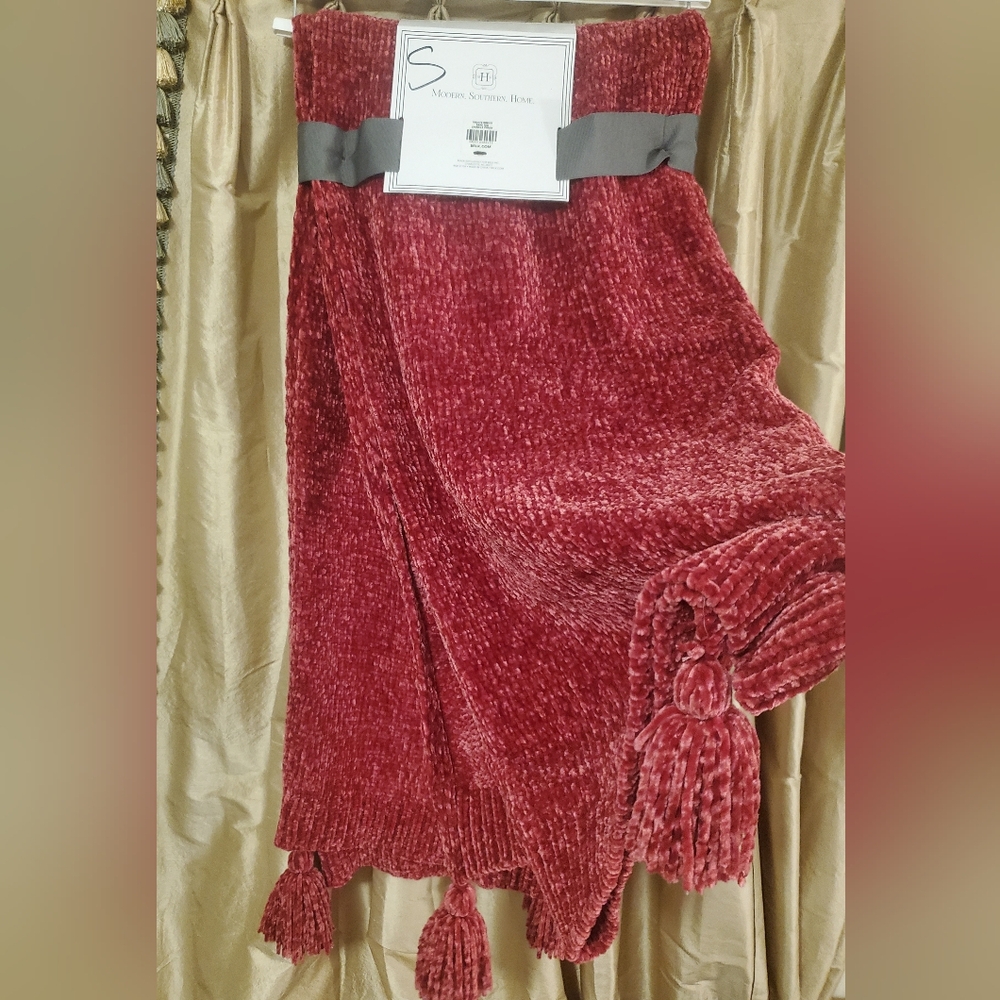 Chenille Throw Blanket with Tassels Modern Southern Home Decor 50 X 60 New Tags